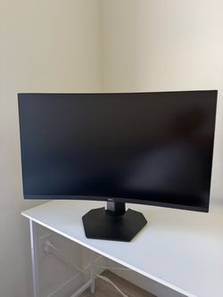 Pantalla Modelo Dell . Pantalla Curva
