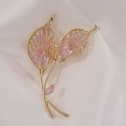 Noble and Elegant Lucky Calla Lily Pink Crystal Zircon Brooch