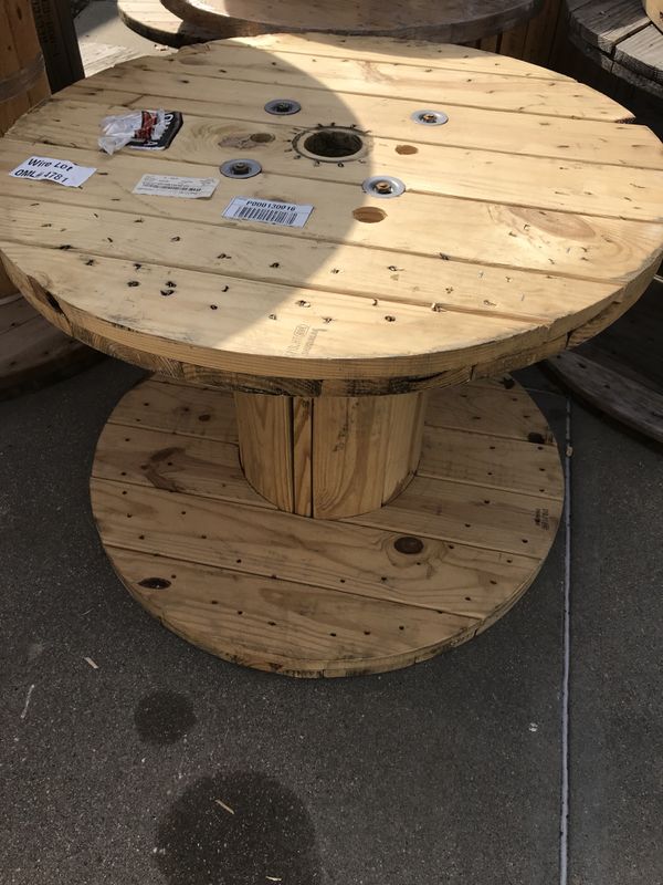 Wire Spool Patio Tables For In Omaha Ne Offerup