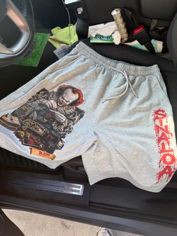 Shorts Pennywise Sinaloa and hats