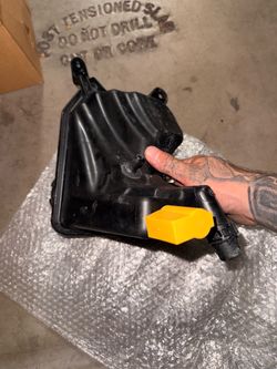 Bmw 328i coolant overflow/expansion tank