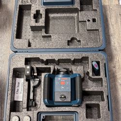 BOSCH GRL250HV Self-Leveling Rotary Laser Level + RC1 Remote & LR30 Receiver