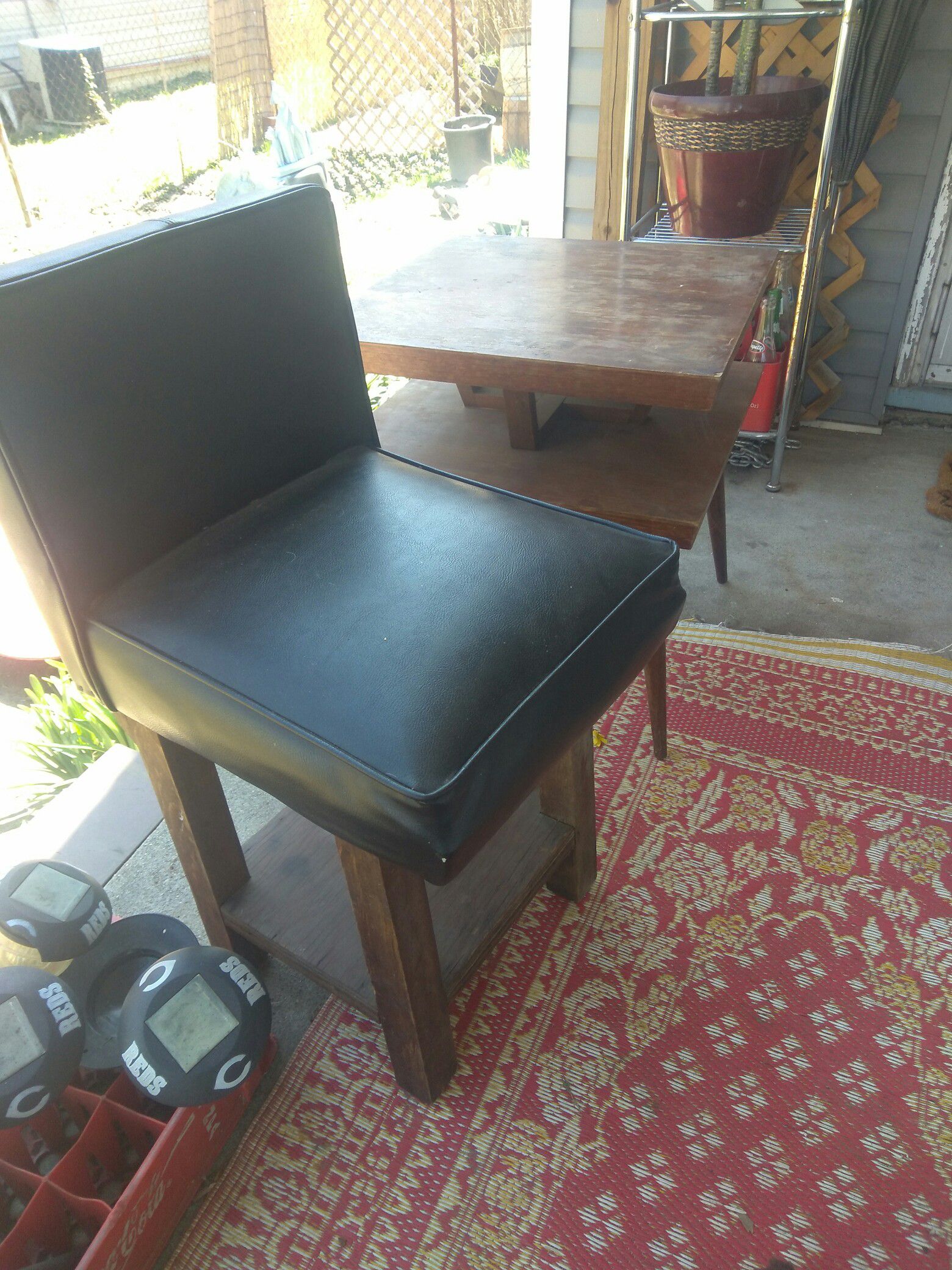 Leather chair & two tier table/real wood