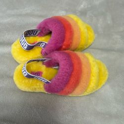 Uggs Slippers 