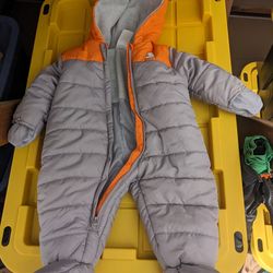 Baby snow suit 6 mo