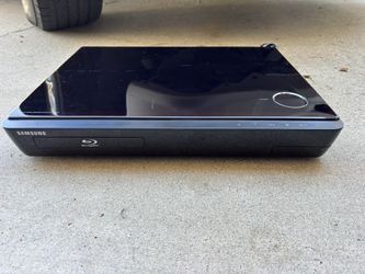 Samsung HT-BD1250 Blue Ray Home Theater System 