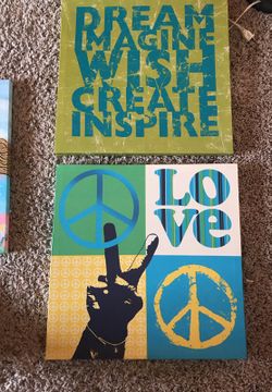 Two bedroom art pictures