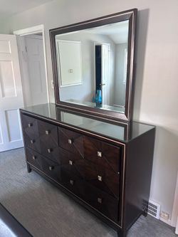 Amazing Master Bedroom Set