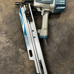 Makita AN923 Framing Nailer