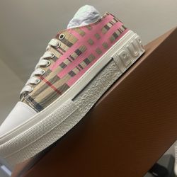 Burberry Shoes