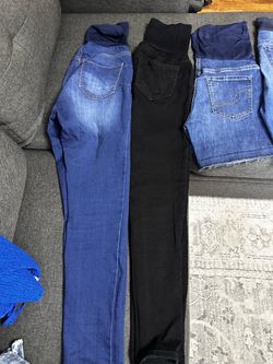 Maternity clothes