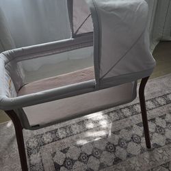 Chicco LullaGo Portable Bassinet