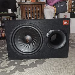 JBL 12 Inch Amplified Ported Subwoofer 