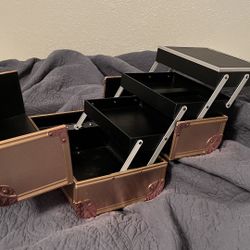 Impressions Vanity Makeup Travel Case