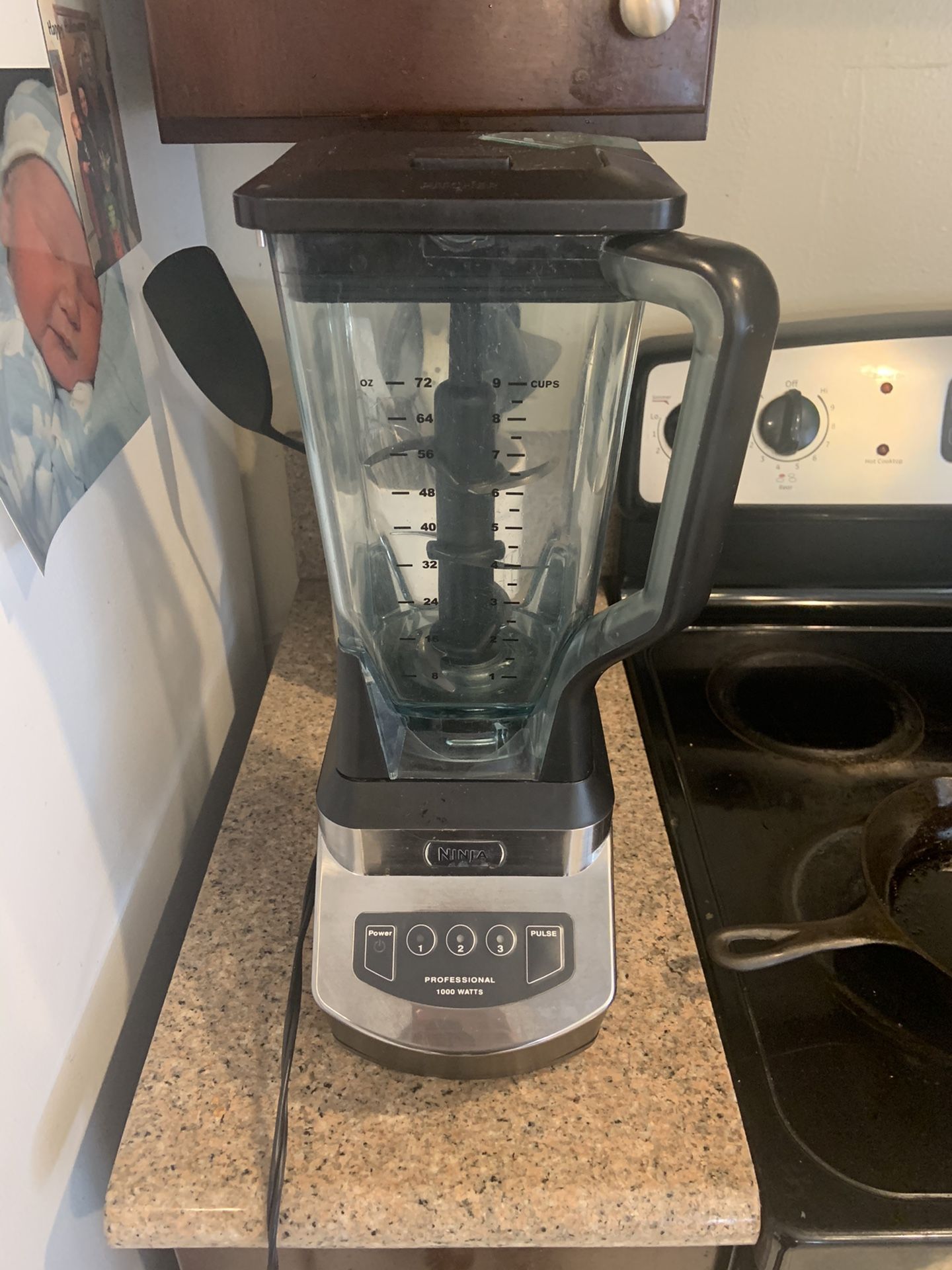 Ninja Professional 1000 watt blender (BL610) for Sale in Pasadena, CA -  OfferUp