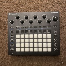 Novation Circuit groovebox