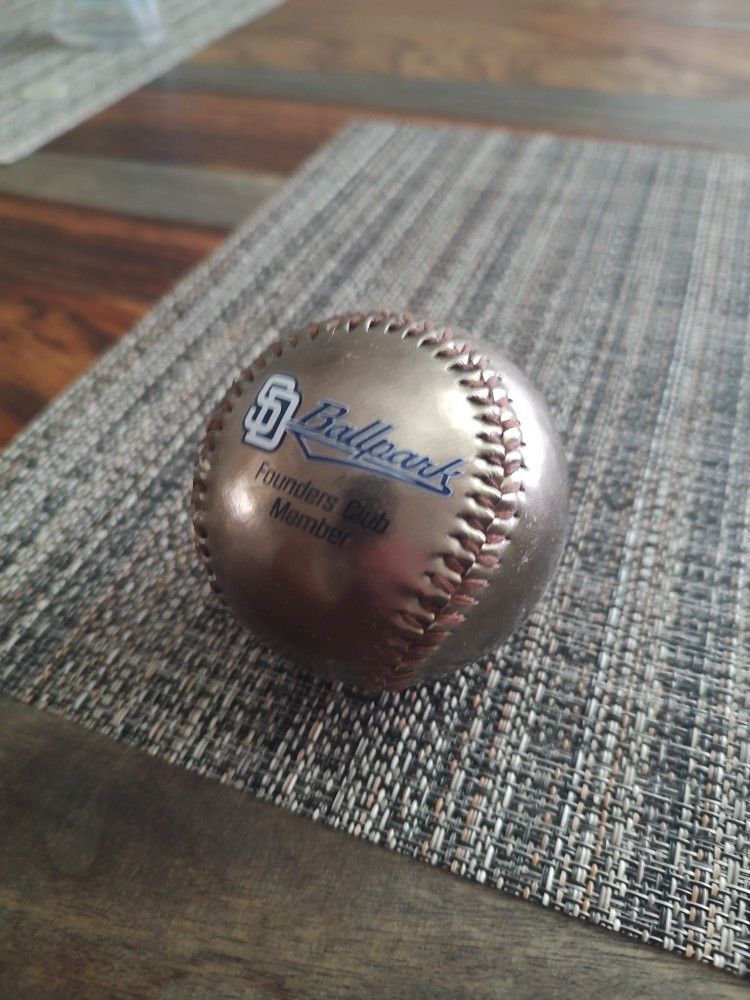 Gold Padres founders Club Baseball