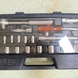 Socket And Wrench Set