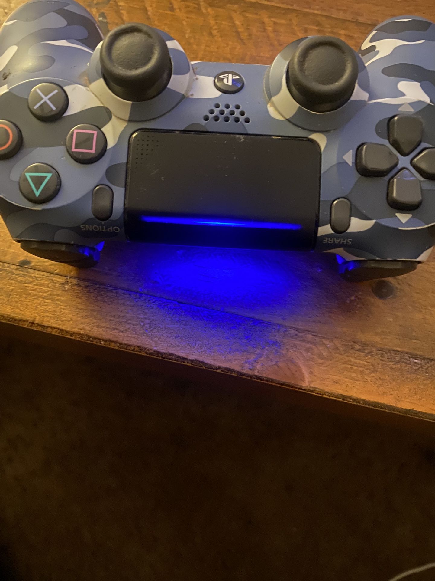 PS4 Controller