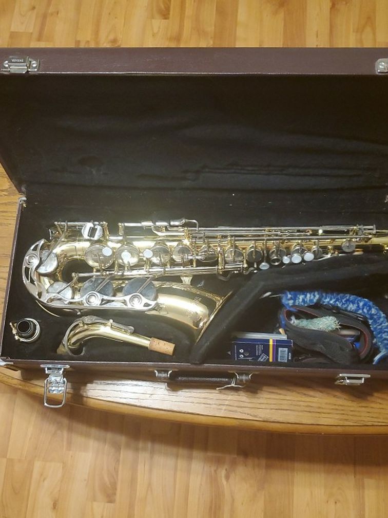yamaha alto saxophone yas-23