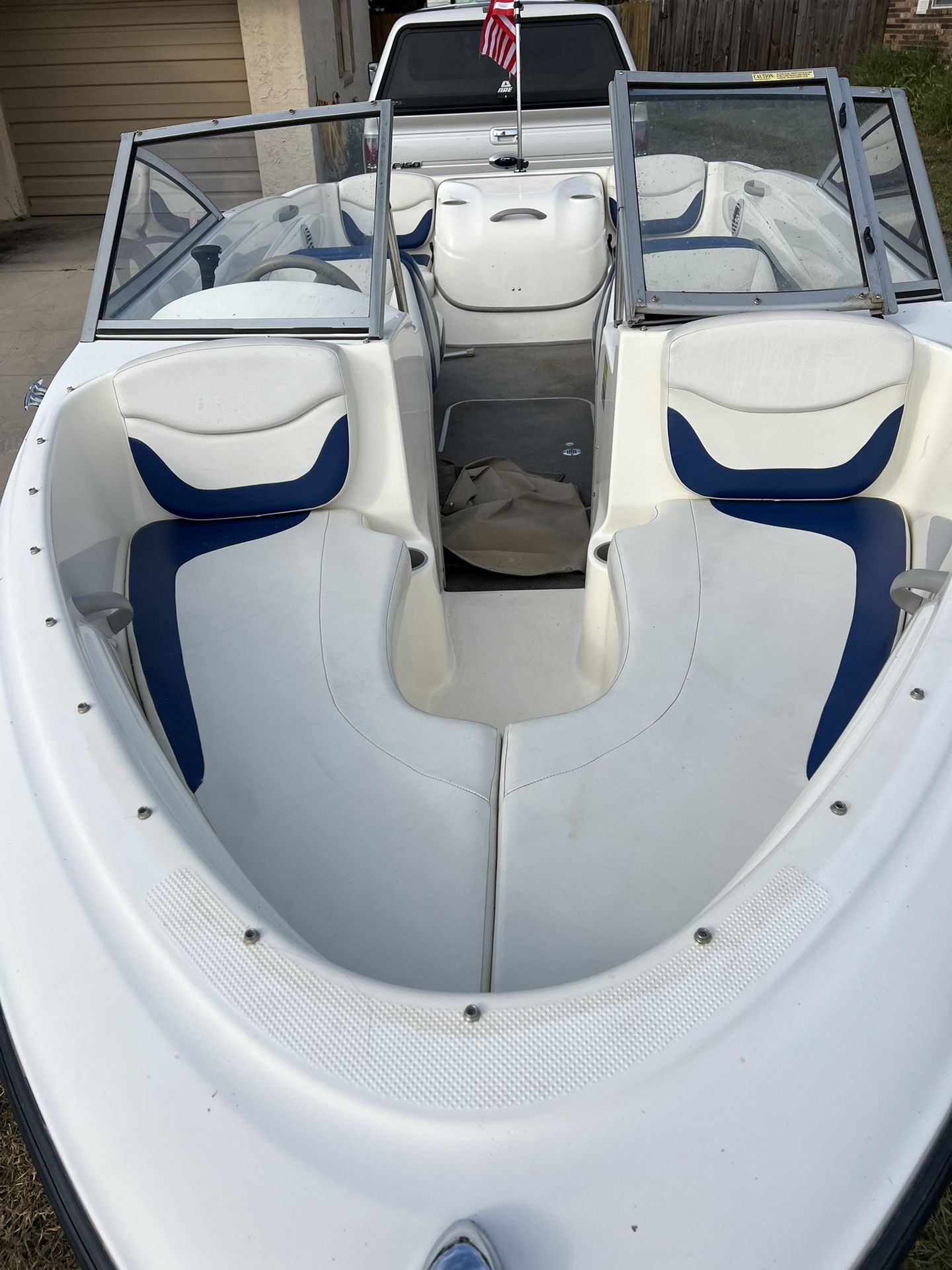 2005 Bayliner Bowrider sport