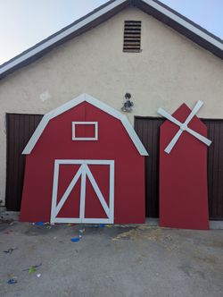 Barn ( RENT $150 )