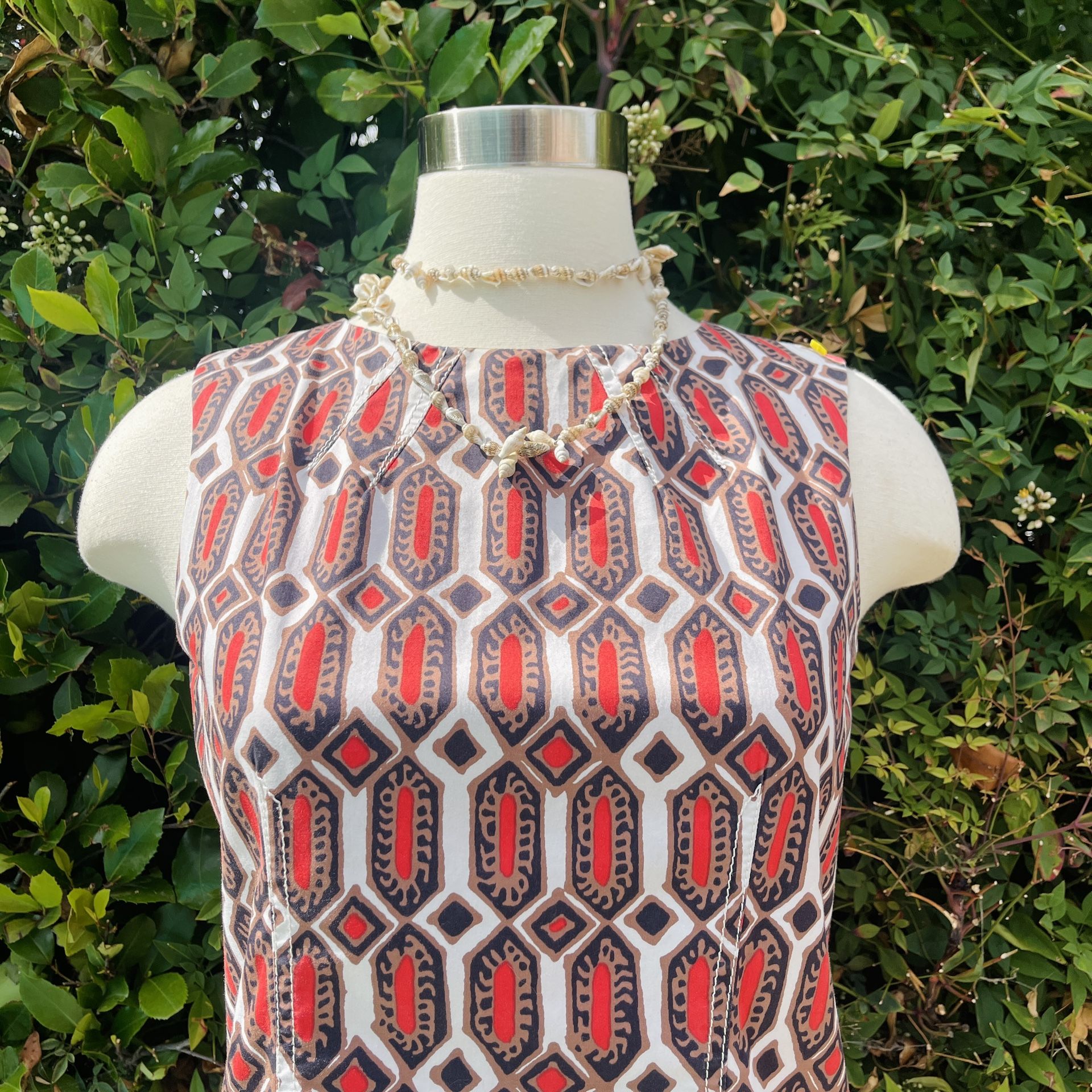 Talbots Geometric Red and Black Sleeveless 4P Mini Dress