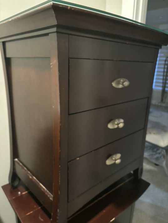 Solid wood bedroom set sleigh bed