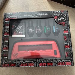 Nail Gel And LED light set