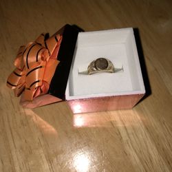 14k Gold Ring 