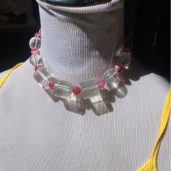 Vtg Clear Lucite with pink italian glass beads necklace