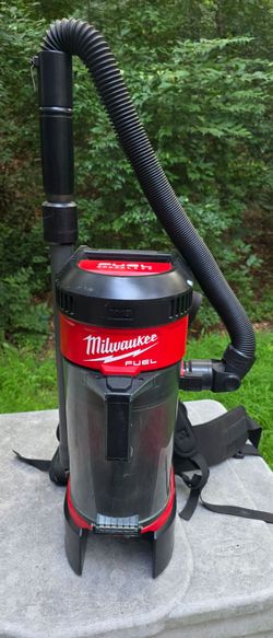 Milwaukee FUEL Backpack Vacuum