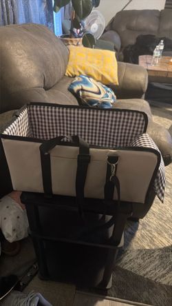 Dog car seat/ carrier