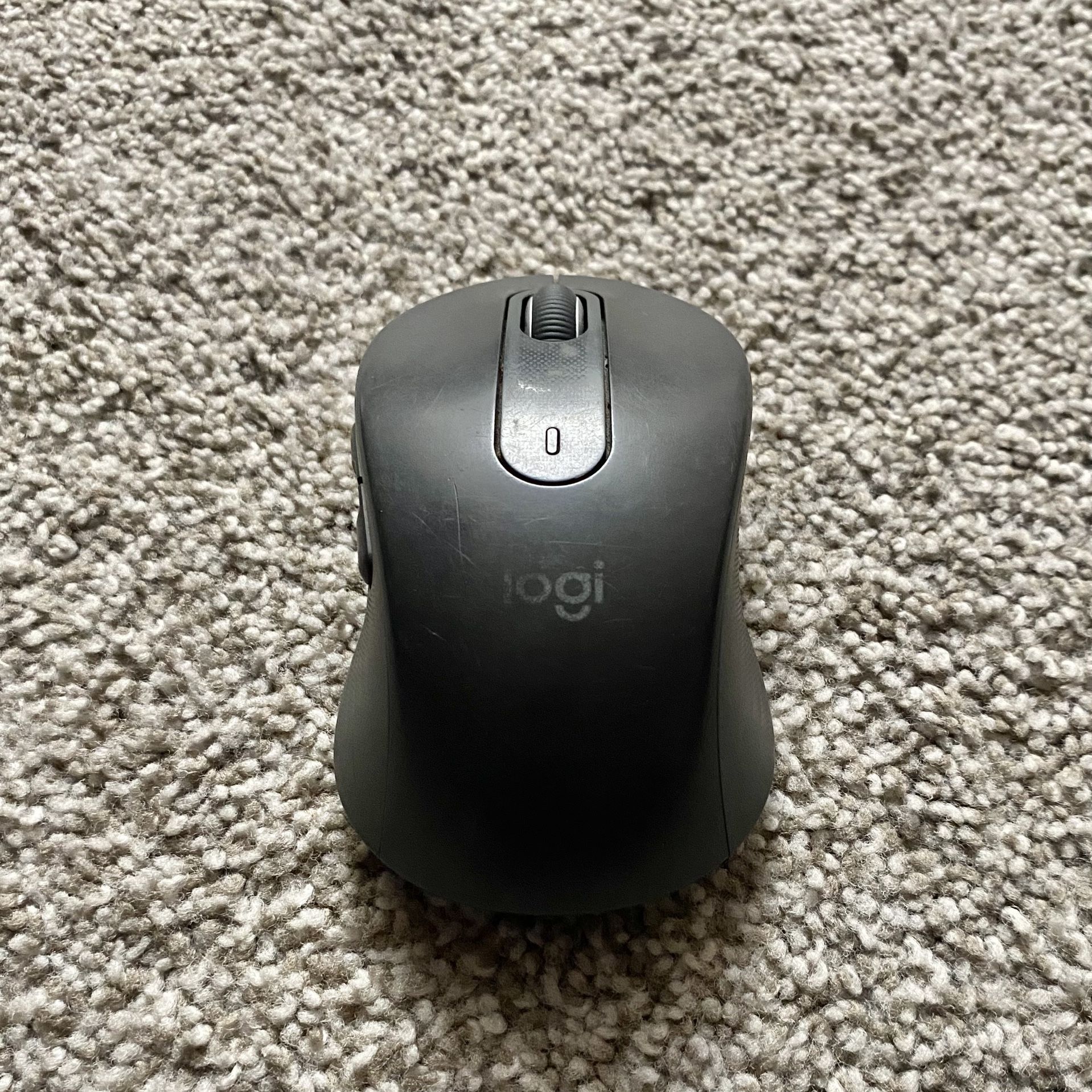 Logitech M650 Mouse (Small Version) + USB