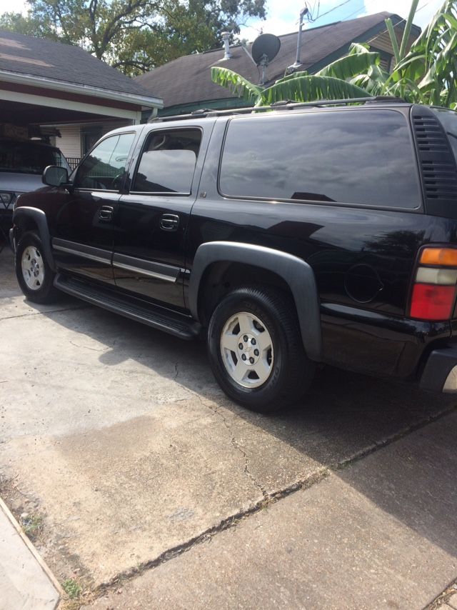 Chevy Suburban V8 Lt 1(contact info removed) 