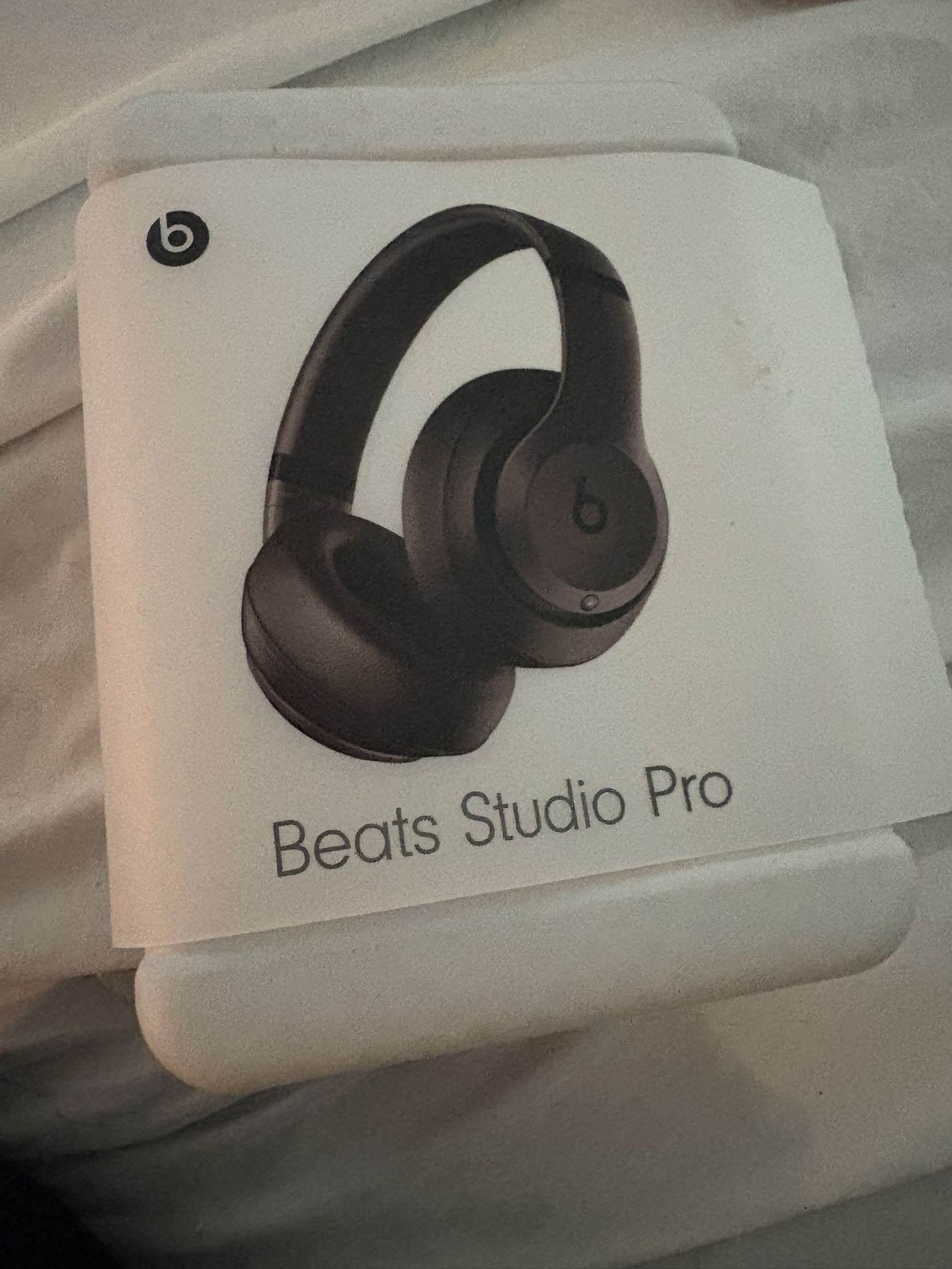 Beats Studio Pro Deep Brown