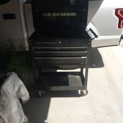 4 DRAWERS U S GENERAL TOOL BOX  SEE DESCRIPTION 