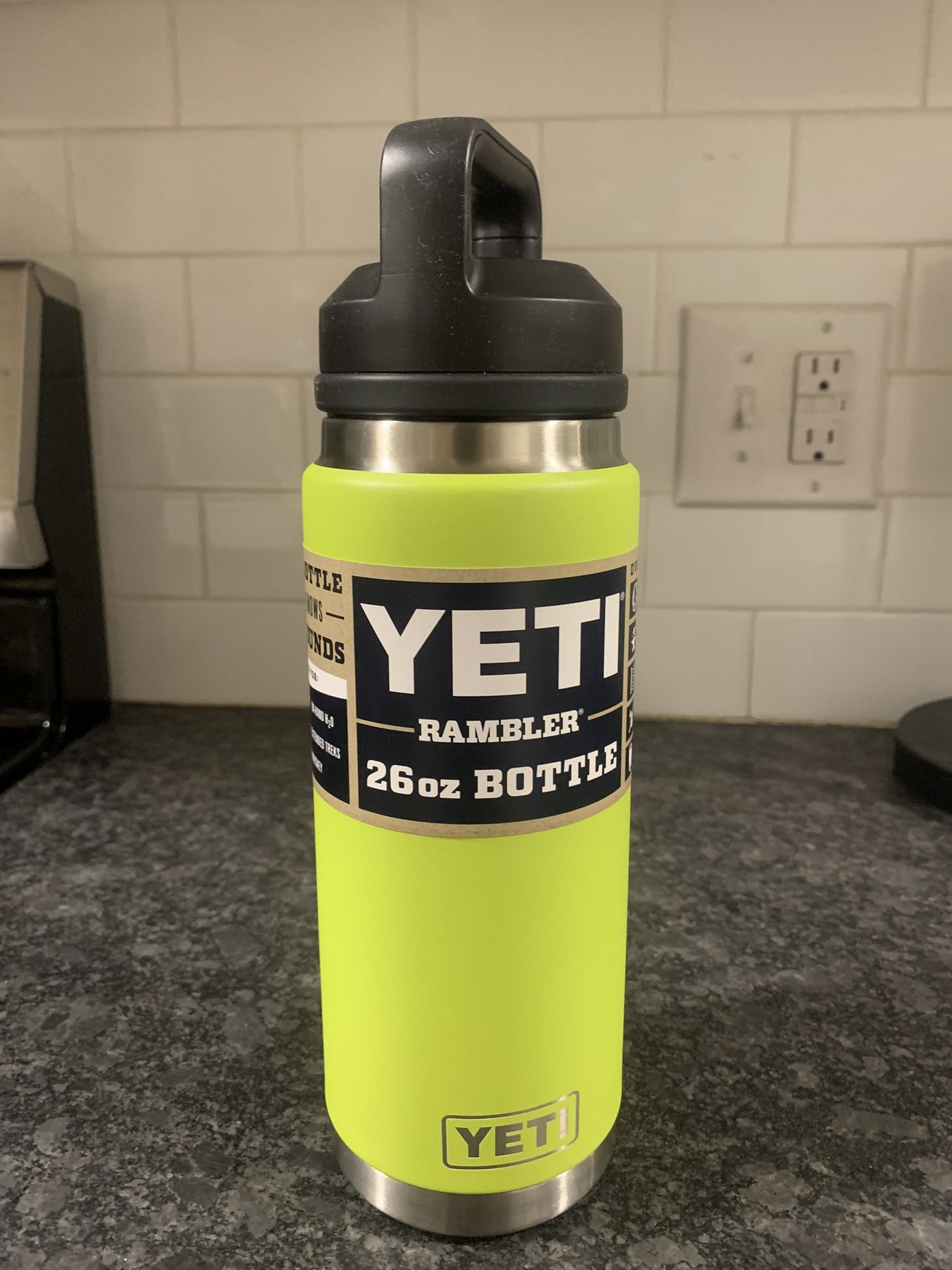 Yeti Chartreuse Rambler 26oz Water Bottle Chug Cap Limited Edition NEW WITH TAGS