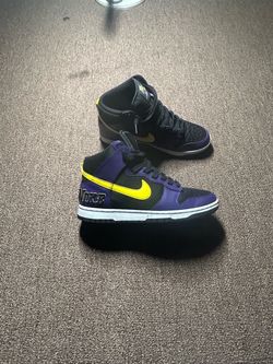 Nike Dunk High Lakers Colorway