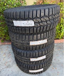 LT285/70/17 Vendo set de HANKOO Nuevas con 60,000 millas de garantía