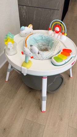 Skip Hop Activity Center