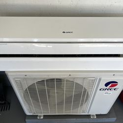 Gree  AC 3 Ton. Pick Up From mission Hills