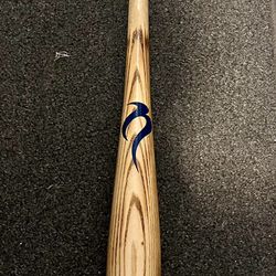 Nokona Pro Ash Wood Baseball Bat 33.5/31oz