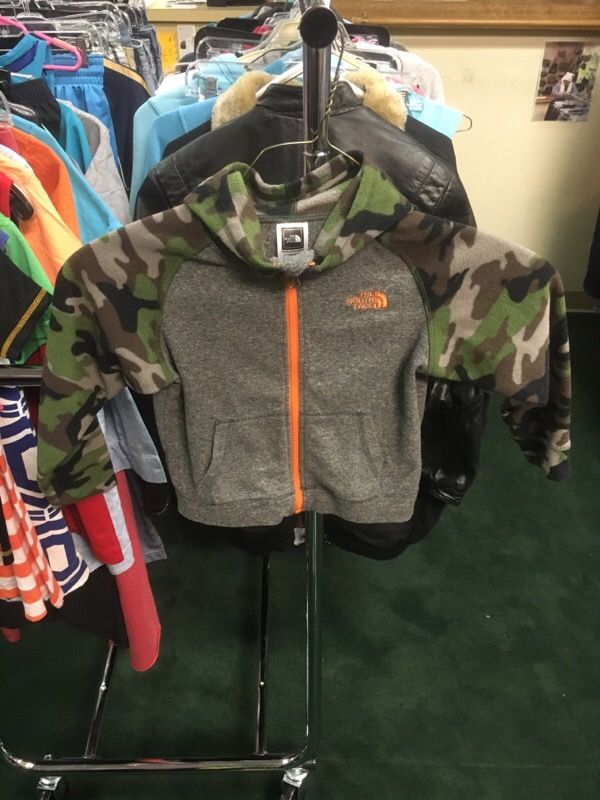 The North Face Toddler 4T Full zip hoodie