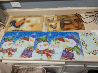 Holiday Glass Cutting Boards