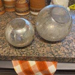 Pottery barn, antique mercury globe set