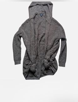 American Eagle Gray Cable Knit Cardigan