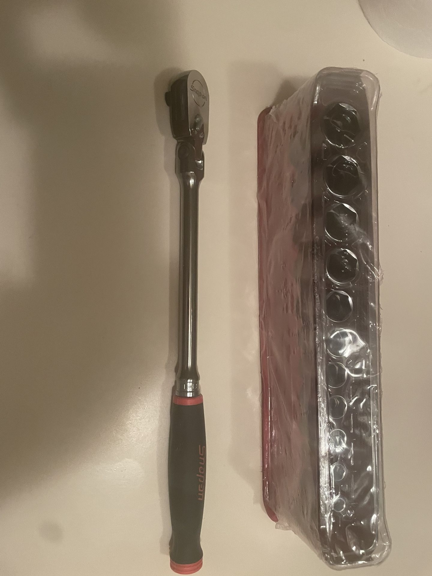 Snap on tools deep 3/8 socket set (new) 