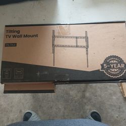 tilting tv wall mount 