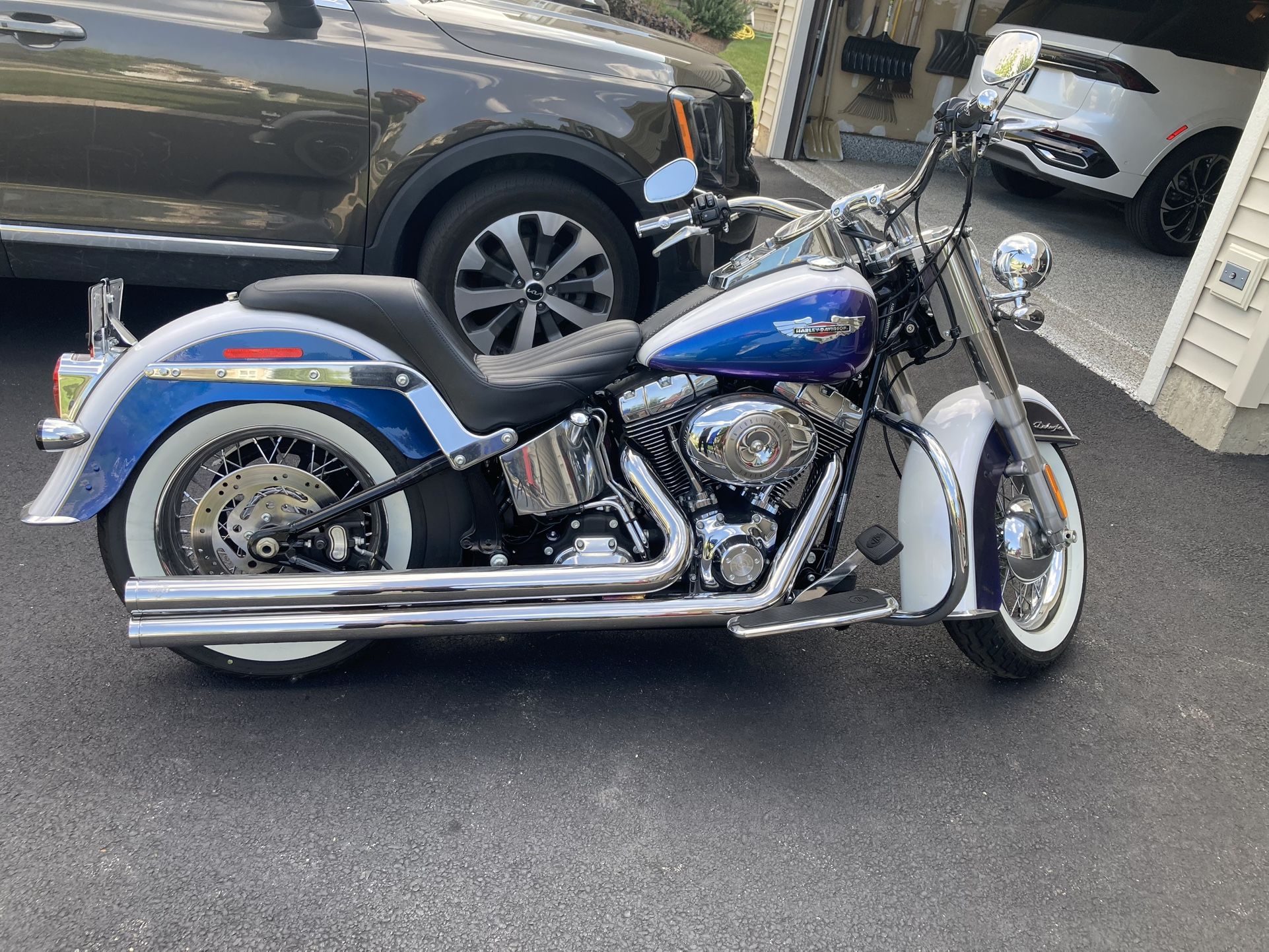 Harley Davidson Deluxe 